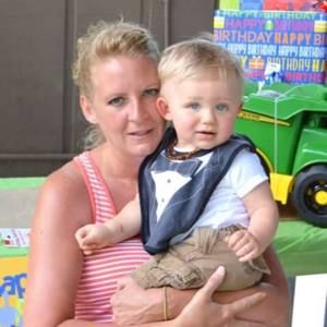 Meet your Posher, Debbie